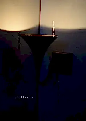 Modern-Klasik Meşale Formlu Aplik